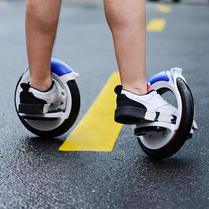 Scooter Elétrica de Mobilidade com Rodas Sólidas Silenciosas e Design Compacto