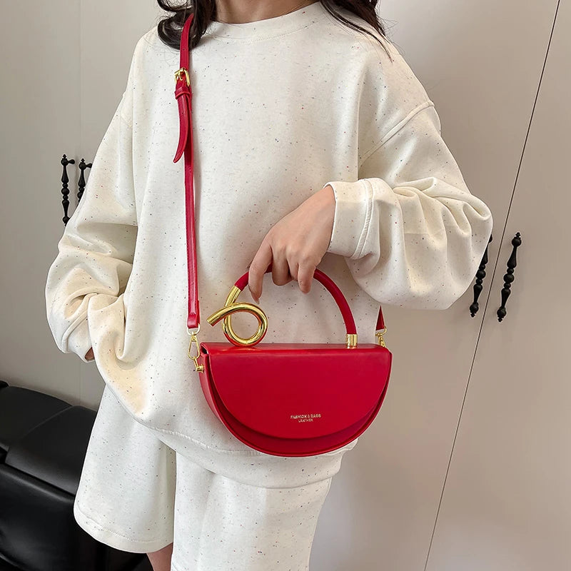 Bolsa Feminina Transversal Meia-Lua – Estilo Saddle em Couro PU, Design Elegante, 8 Cores Disponíveis