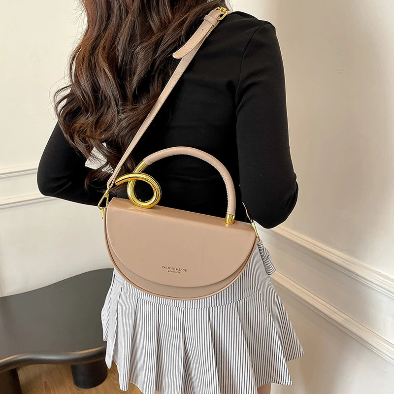 Bolsa Feminina Transversal Meia-Lua – Estilo Saddle em Couro PU, Design Elegante, 8 Cores Disponíveis
